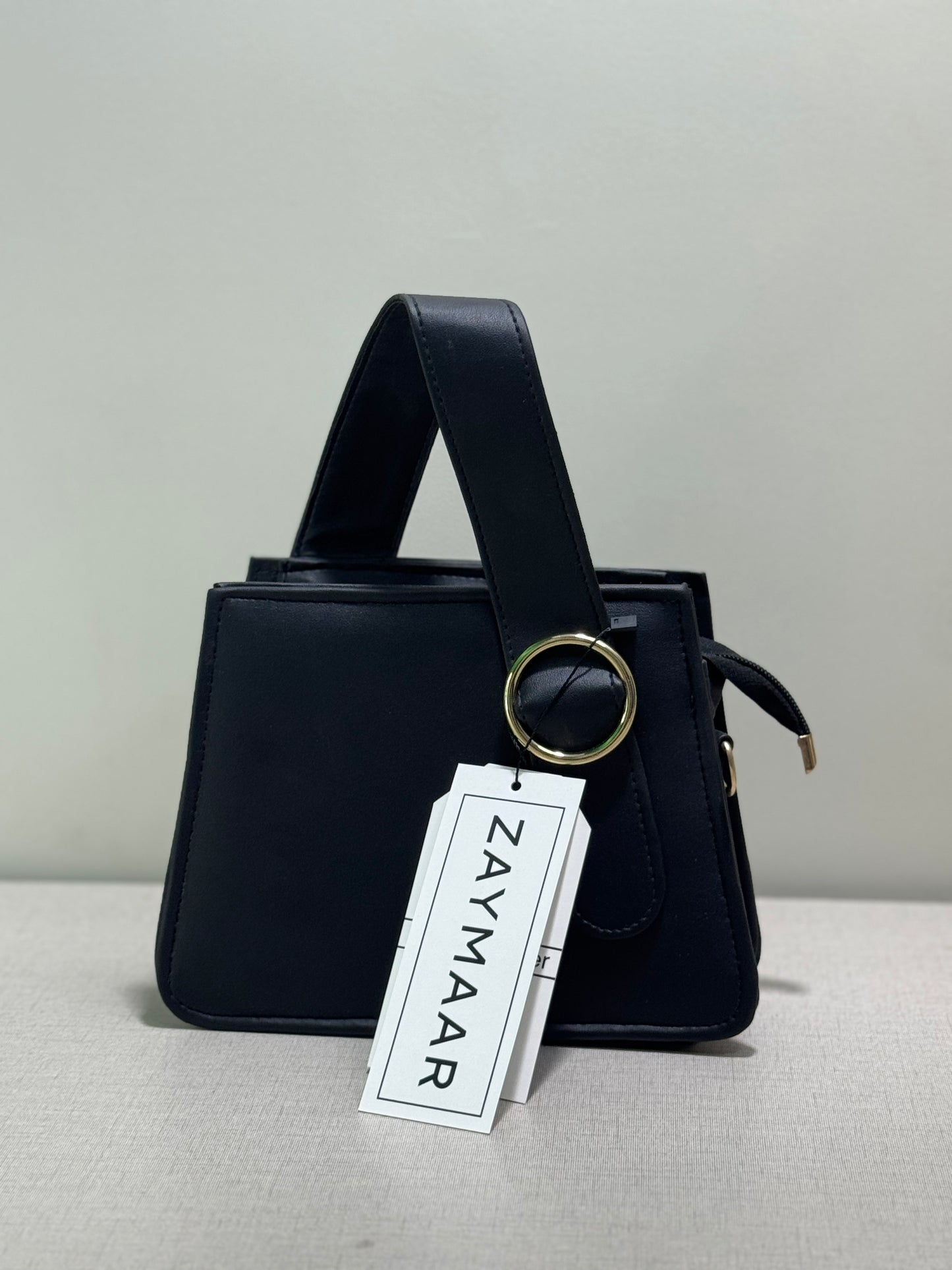 Cross-Body Bags - E63